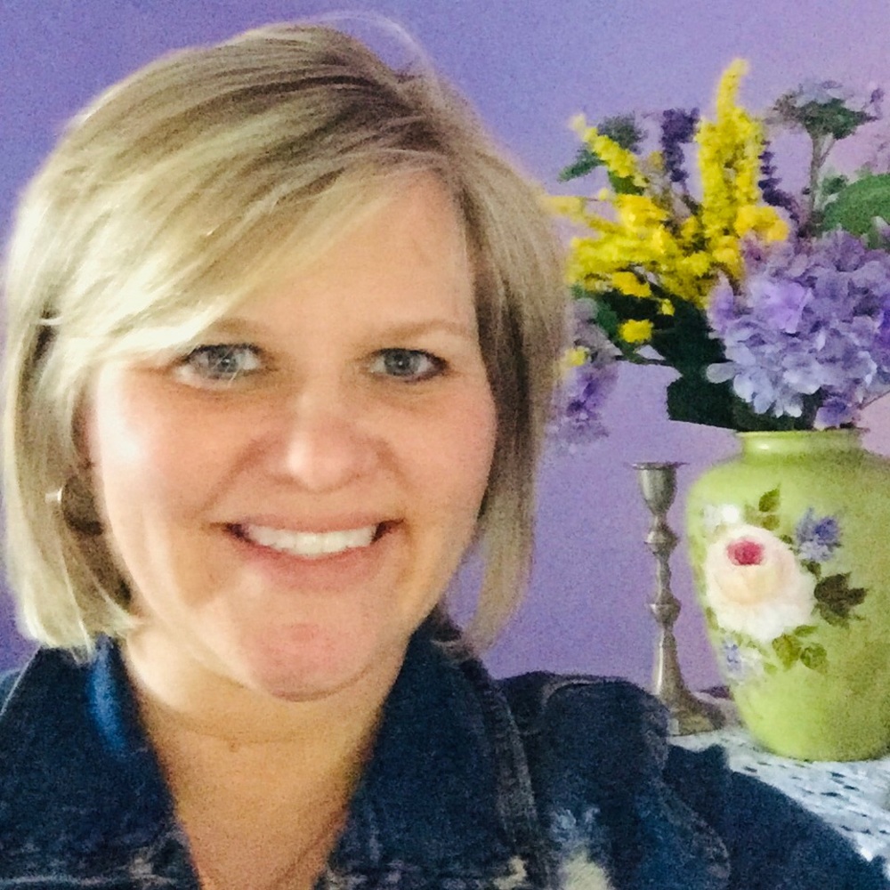 Meet your Posher, Jennifer